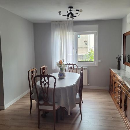 Casa Julio, Bonita Casa Comoda Y Espaciosa, Totalmente Reformada Con Terraza Y Jardin Privado Riezu Esterno foto