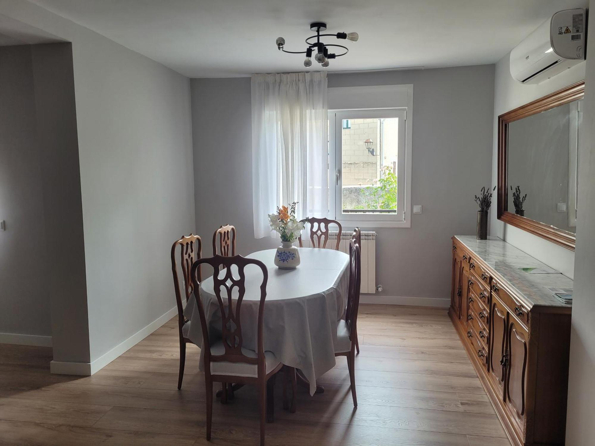Casa Julio, Bonita Casa Comoda Y Espaciosa, Totalmente Reformada Con Terraza Y Jardin Privado Riezu Esterno foto